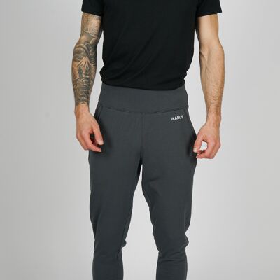 Yoga-Outfit aus Bio-Baumwolle & Modal | Yoga-Hose (dunkelgrau) & T-Shirt (schwarz, Basic)