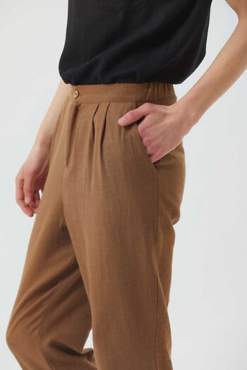 Pantalon unisexe élégant plissé à jambe mince marron 6