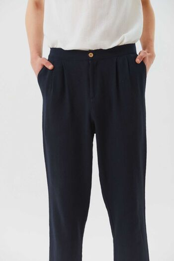 Pantalon unisexe élégant plissé à jambe mince bleu foncé 5