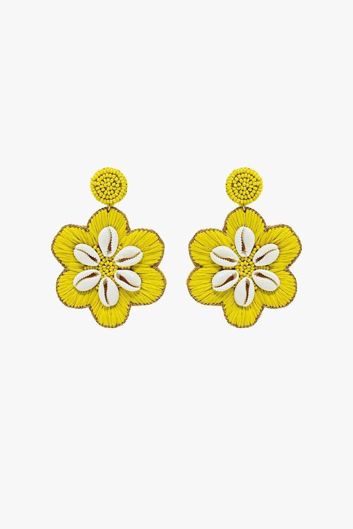 Maxi Embroidered Flower Rafia Earrings With Sea Shell Details in Lime
