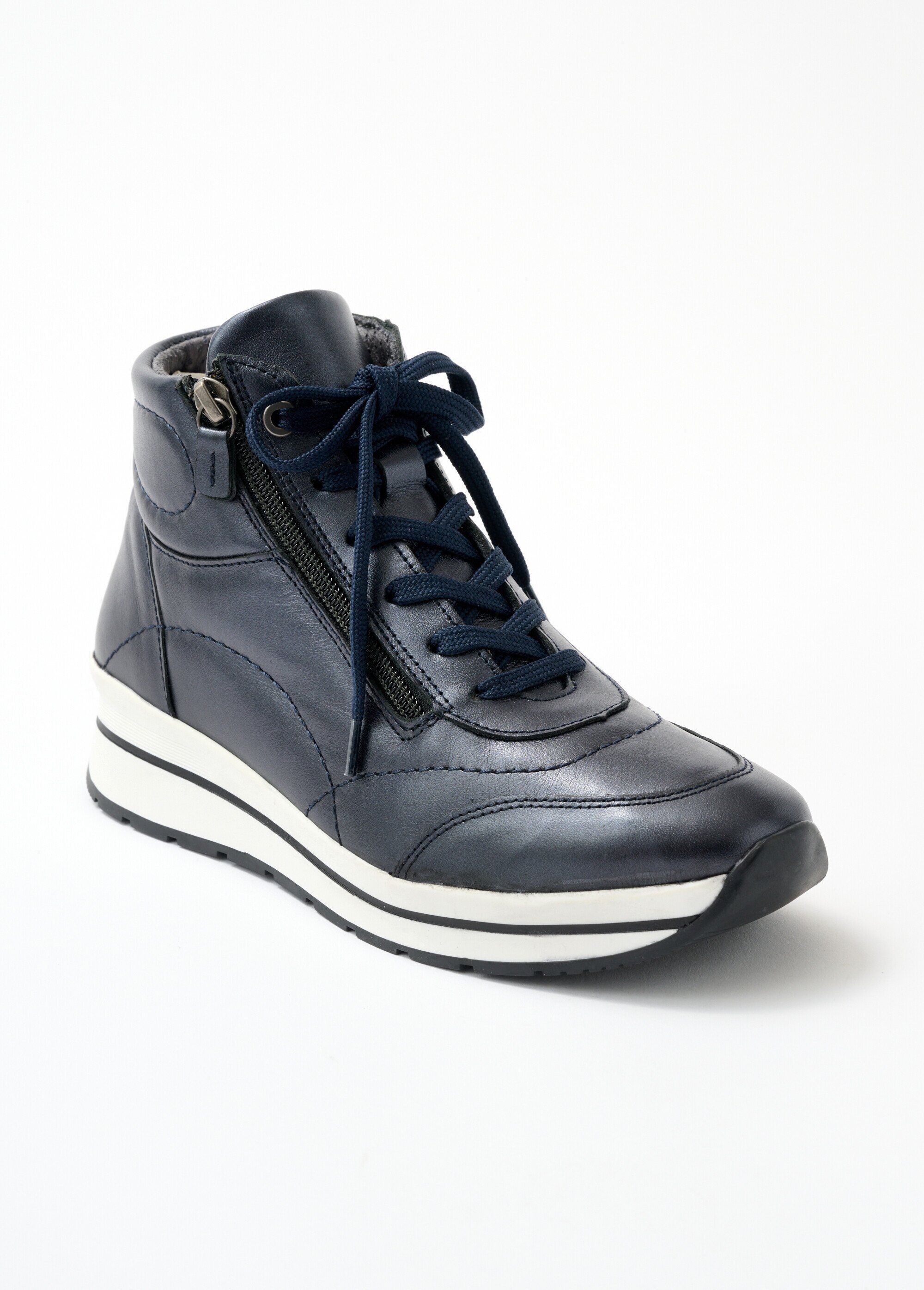Comode sneakers alte in pelle