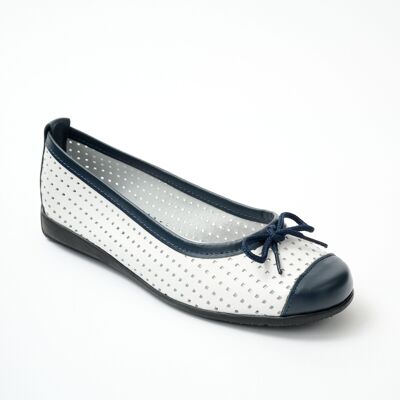 Comfort width perforated leather ballerinas
