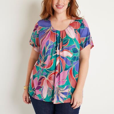 Loose long floral t-shirt with short sleeves