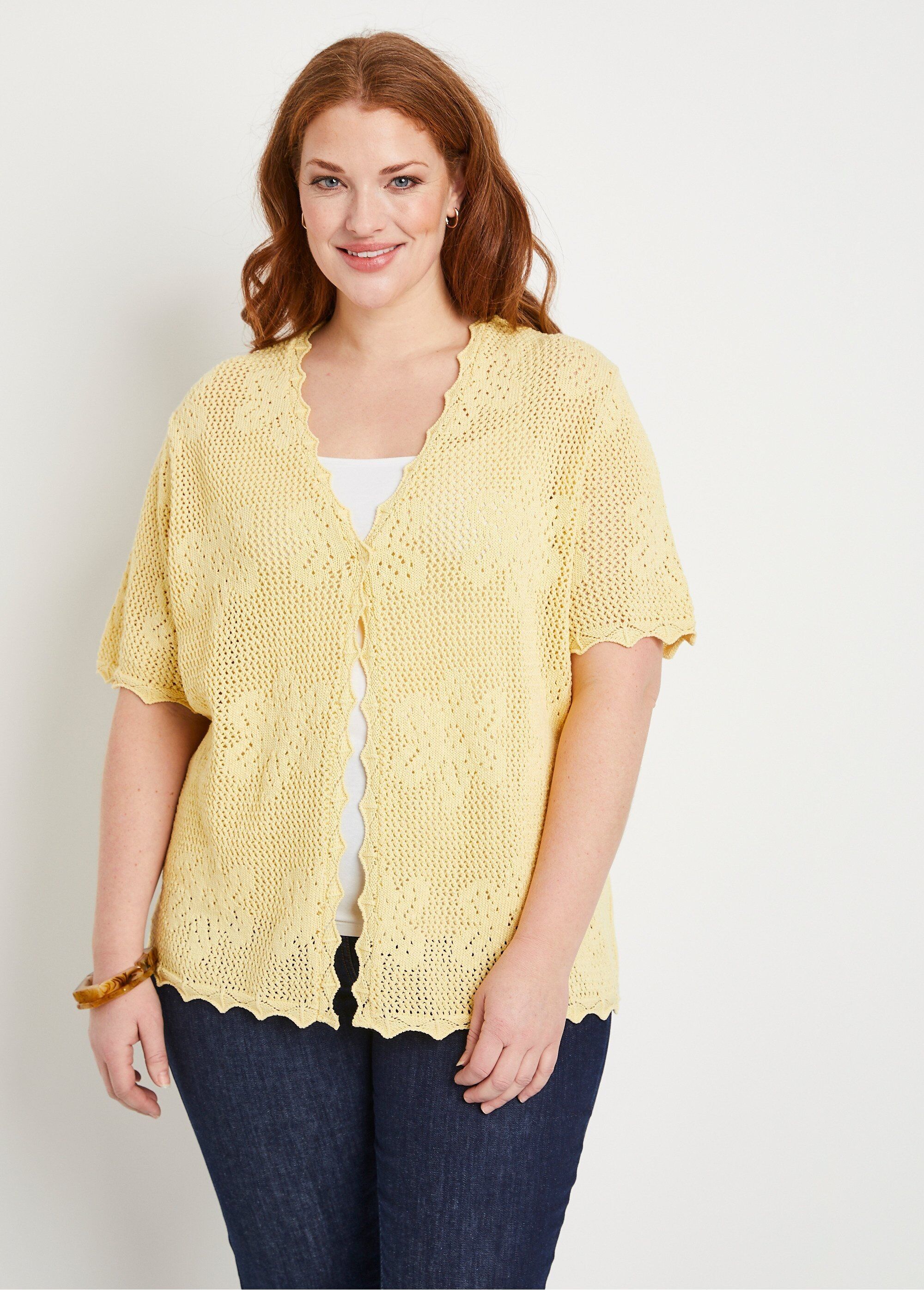 Short short-sleeved openwork cardigan