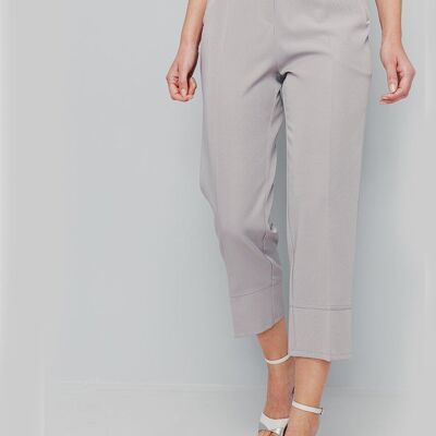 Straight cropped pants with semi-elasticated waist