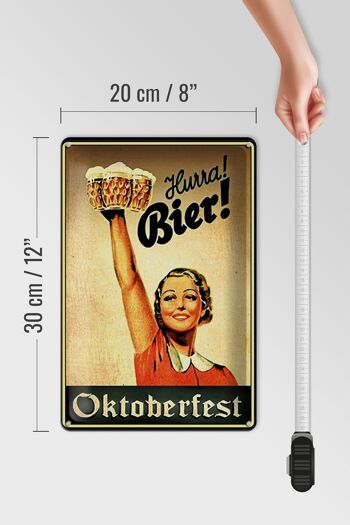 Panneau en étain disant 20x30cm Oktoberfest Hourra femme avec de la bière 4