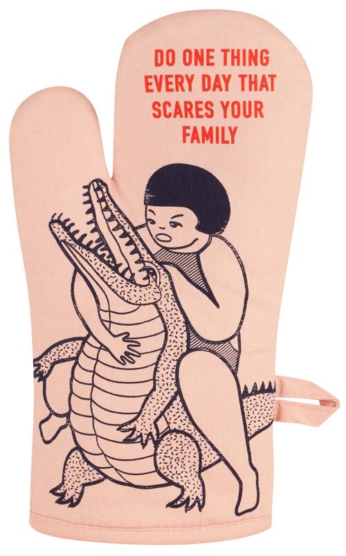 Scares Your Family Oven Mitt - NEW!