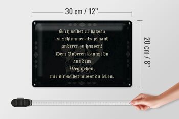 Plaque en étain disant 30x20cm se détester est pire 4