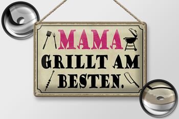 Plaque en étain disant 30x20cm Mama Grills Best 2