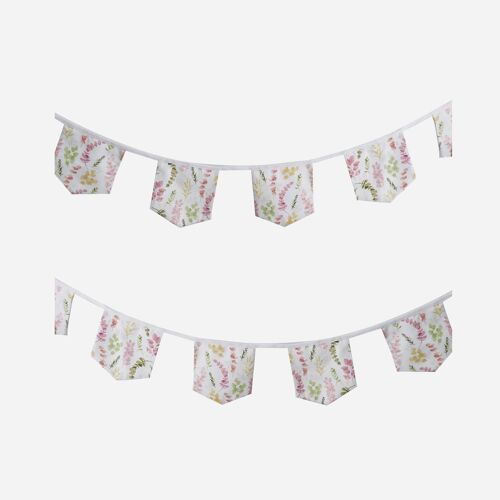 Leaf Bunting Decor