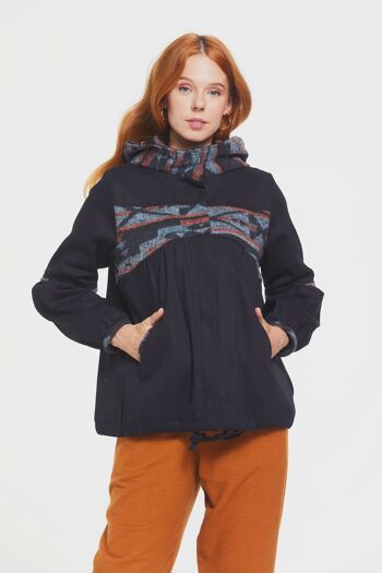 Manteau Femme à Capuche et Motif Ethnique Noir 1