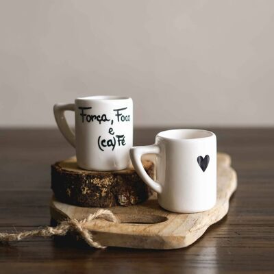 Set de 2 tazas de café con el mensaje "fuerza, concentración y (ca)fe"