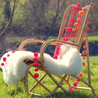 Festival Pom Pom Garland