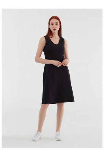 1732-01 | Robe sans manches - Noir 2