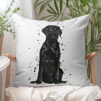 Coussin en suède végétalien - Splatter Black Labrador 2