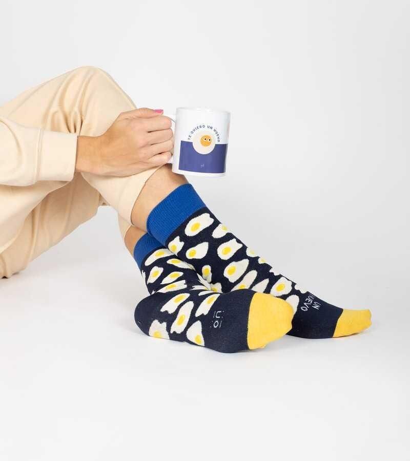 Kit Tazza + Calzini "Ti amo un uovo"