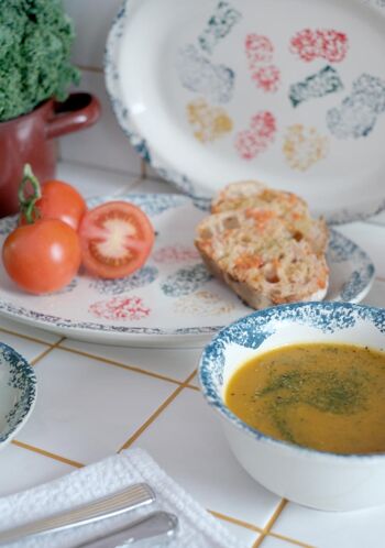 Plateau en grès peint à la main avec des éponges de mer 5