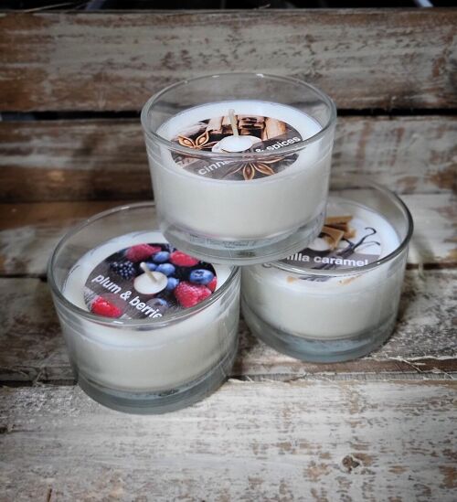 White nature wax scented candles - mix of three scents