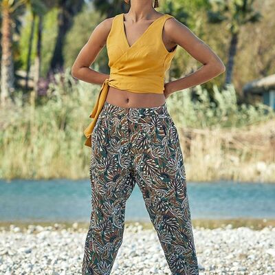 Pantalones zanahoria estampados de cintura alta para mujer color caqui