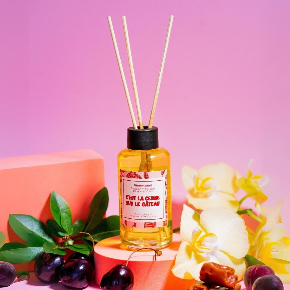 Duftstrauß Kirsche auf dem Kuchen