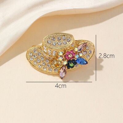 Fancy Brooch 24PEBRO045