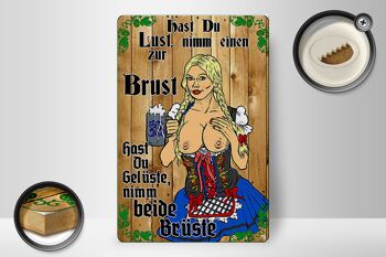 Panneau en bois Pinup 20x30cm Take one to the Chest Beer 2