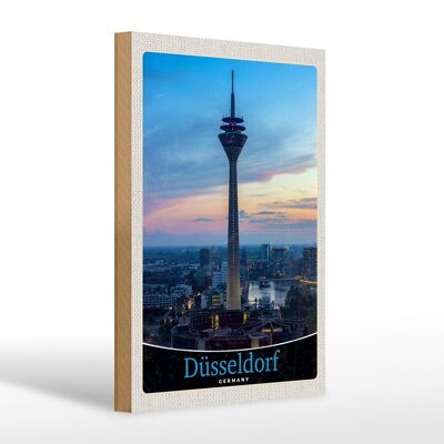 Cartello in legno da viaggio 20x30 cm Vista della torre televisiva di Düsseldorf