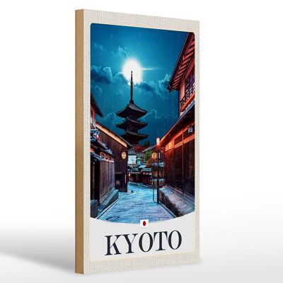 Holzschild Reise 20x30cm Kyoto Japan Innenstadt Abend