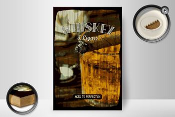 Panneau en bois indiquant Whisky & Cigars à la perfection 20x30cm 2