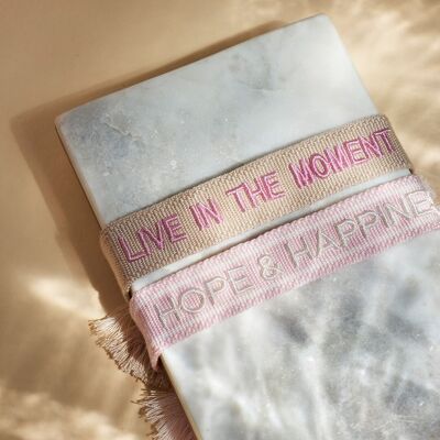 Live in the moment Statement Armband