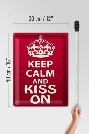 Panneau en étain disant 30x40cm Keep Calm and kiss on gift 4