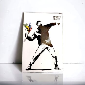 Aimant de réfrigérateur Graffiti de Banksy – Le lanceur de fleurs 3