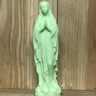 Madone (vierge Marie) en cire coloris vert acidulé