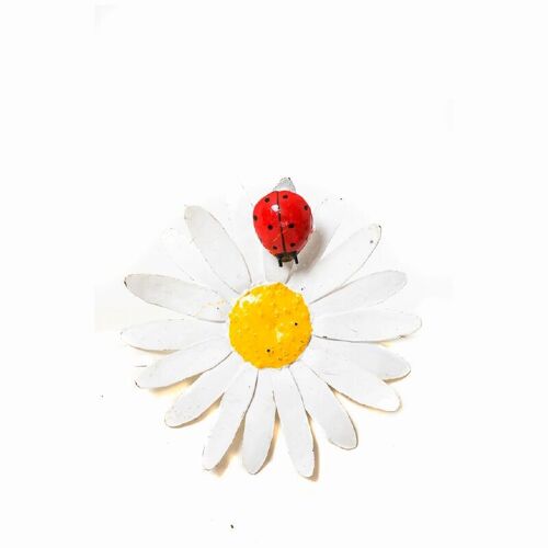 METAL DAISY HANGING RED BUG