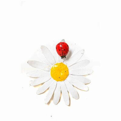 METAL DAISY HANGING RED BUG