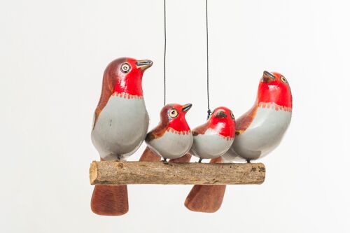 WOODEN ROBIN FAM OF 4