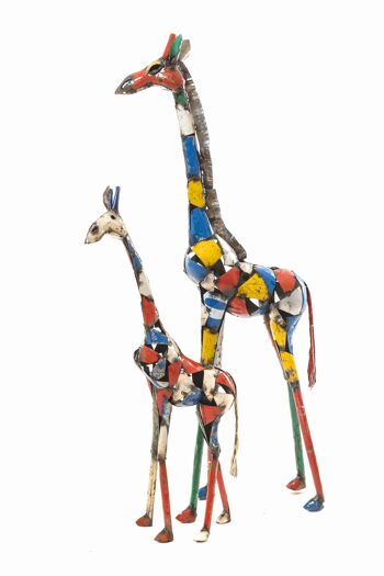 GIRAFE COLORÉE EN MÉTAL AVEC TROUS 90CM 2