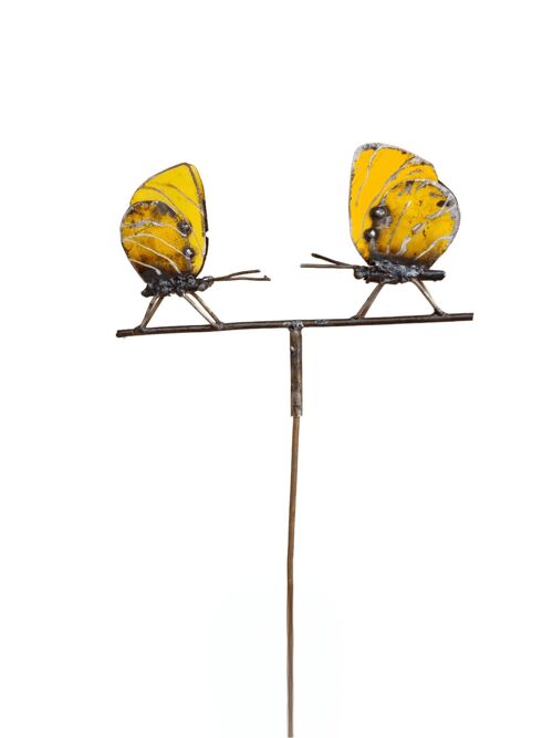 METAL COUPLE YELLOW BUTTERFLY ON STICK