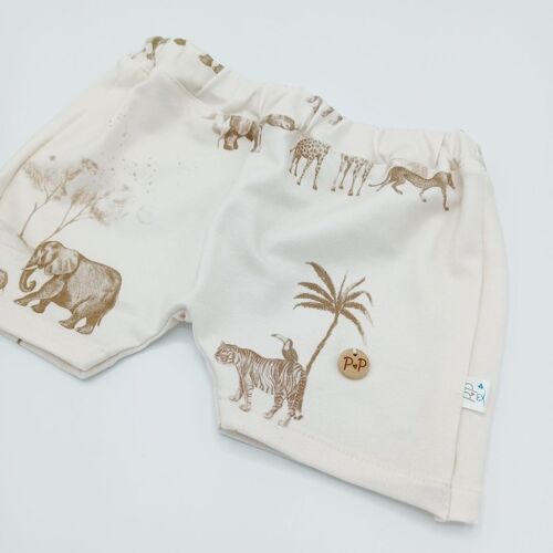 short pants safari