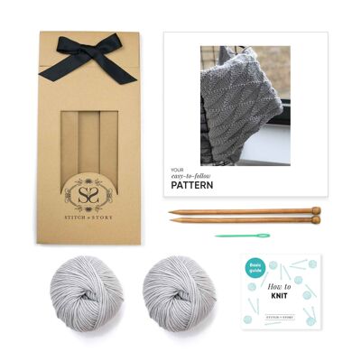 Ivy Geometric Blanket Knitting Kit - Dove Grey - With long 8mm needles