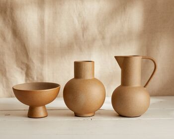 Pichet et vase décoratifs en céramique Ember 3