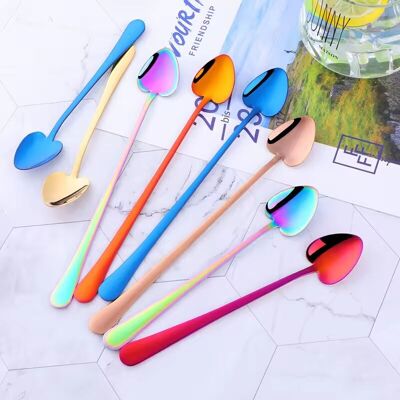 Long heart-shaped spoon - 4 colors - Perfect for ice cream!
