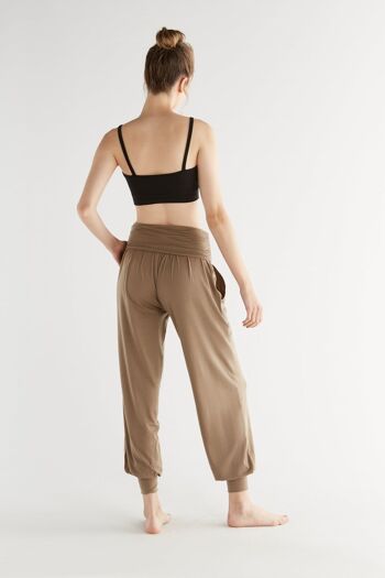 T1320-21 | Pantalon de yoga TENCEL™ Intimate pour femmes - Vison 6