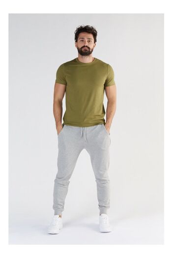 T2100-13 | T-Shirt Homme TENCEL™ Active - Olive 1