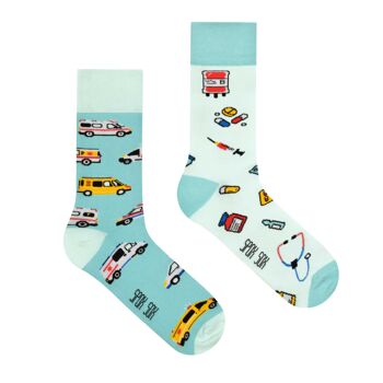 Chaussettes médicales d’ambulance | Chaussettes pour médecin et infirmière - chaussettes décontractées dépareillées 2