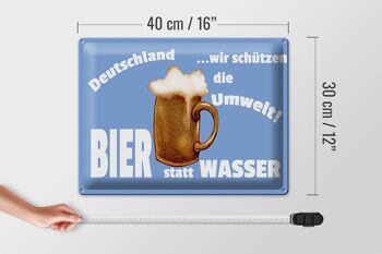 Panneau en étain indiquant 40x30 cm de la bière allemande au lieu de l'eau 4