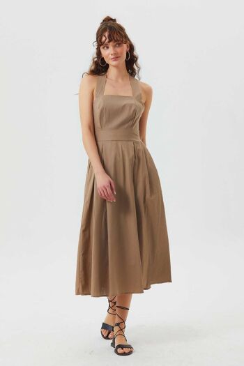 Robe Ajustée et Évasée Dos Ouvert en Coton Beige 3