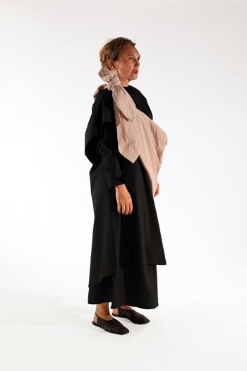 ROBE CAPE NOIRE 3