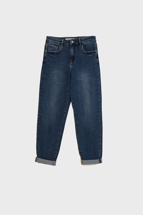 Straight leg  jeans in dark blue with folded trouser legs