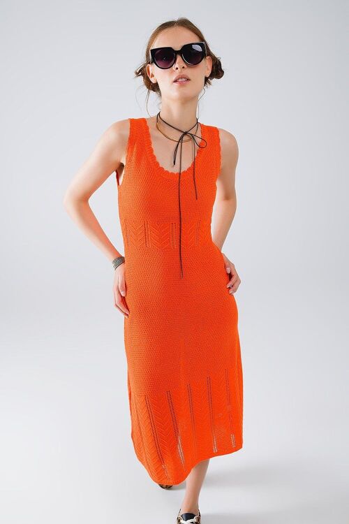 Sleeveless orange knit midi dress with round neck
